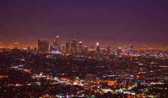 A famosa cidade de Los Angeles vive em constante estado de alerta, com o medo de que a qualquer momento seja alvo de um grande terremoto(foto: Pixabay)