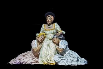 �pera 