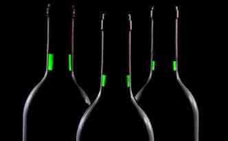 De acordo com o especialista, como o vinho ajuda a melhorar a circulao e a presso sangunea, acaba favorecendo tambm a sade dos olhos(foto: Pixabay)