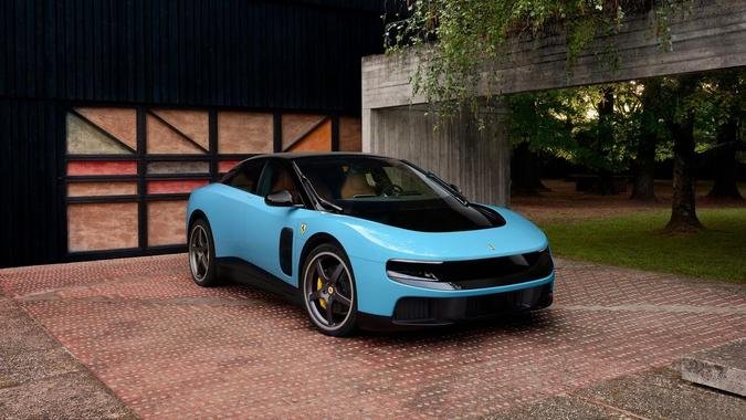 O Luce abandona a tradicional assinatura Ferrari por um formato futurista com elementos aerodin�micos flutuantes e lanternas escondidas: pre�o de 550 mil euros(foto: Ferrari/Divulga��o)