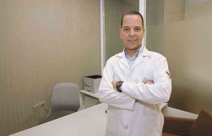 Osvaldo Couto, hepatologista do Hospital das Clínicas, do Vila da Serra, do Biocor e da Rede Mater Dei: 