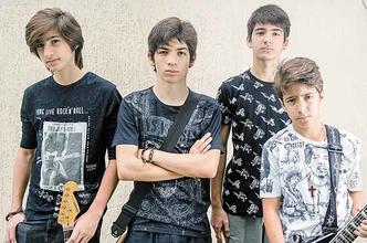 Os músicos Gabriel Colen, Davi Leão, Rafael Baino e Pedrinho Ferreira: eles se conheceram na sala de aula do Colégio Santo Agostinho(foto: Divulgação) Os músicos Gabriel Colen, Davi Leão, Rafael Baino e Pedrinho Ferreira: eles se conheceram na sala de aula do Colégio Santo Agostinho(foto: Divulgação)
