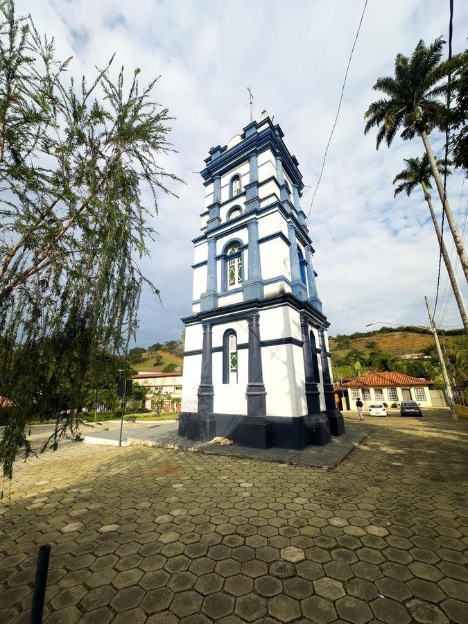 Torre da Cruz Queimada, Piacatuba(foto: Rodrigo Albert/Secult/Codemge)