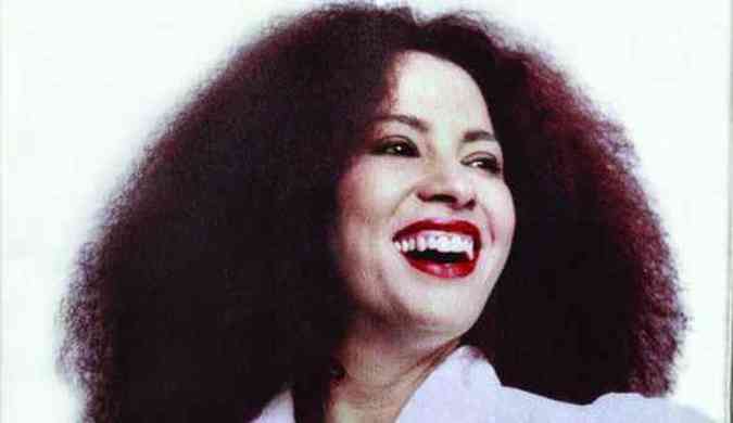 Clara Nunes foi a primeira cantora brasileira a vender mais de 150 mil discos(foto: Cludio Cunha/Reproduo)
