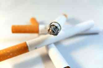 O cigarro  responsvel por 65% dos casos de cncer de bexiga, problema ainda pouco conhecido e que afeta mais o pblico masculino(foto: Pixabay)