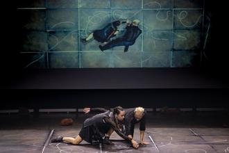 Ap�s sess�es esgotadas no in�cio do ano, 