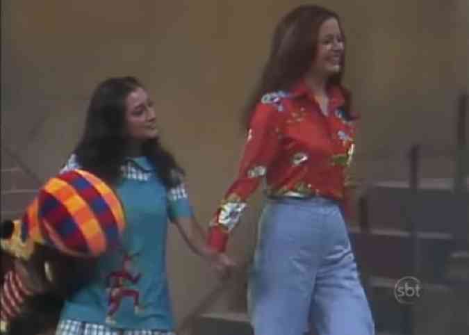 A atriz Olivia Garcia participou de apenas três episódios do seriado Chaves, mas ficou marcada pela personagem Glória, a tia da Patty(foto: YouTube/Canal Chapolin/Reprodução)