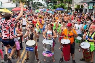Pr�-carnaval de Belo Horizonte ter� mais de 200 desfiles de blocos de rua
