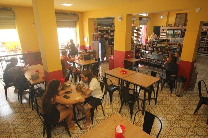 O nome do Teresa Café é uma homenagem à avó do fundador. É dela que vêm as lembranças de comida boa e mesa farta(foto: Pádua de Carvalho) O nome do Teresa Café é uma homenagem à avó do fundador. É dela que vêm as lembranças de comida boa e mesa farta(foto: Pádua de Carvalho)