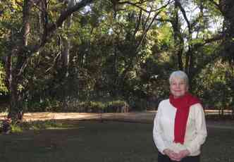 A aposentada Priscila Freire lembra que sua chcara de 50 mil m foi adquirida pelo pai em 1953. Agora, o terreno se torna Reserva Particular Ecolgica Permanente de BH(foto: Flickr/PBH/Priscila Freire/Reproduo)