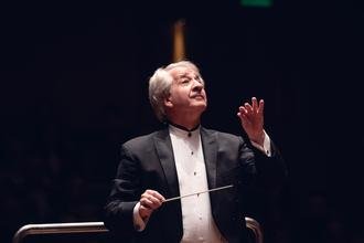 Filarm�nica apresenta as �peras 