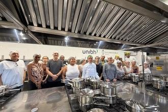 Projeto da chef Morena Leite oferece curso gratuito de gastronomia em BH