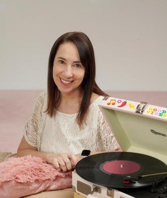 Paula Pimenta é uma das escritoras presentes na programação(foto: Álvaro Fráguas/Divulgação) Paula Pimenta é uma das escritoras presentes na programação(foto: Álvaro Fráguas/Divulgação)