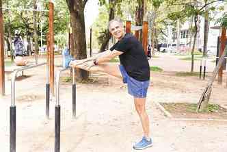 O empresrio Larcio Costa Filho, de 61 anos, no esperou a velhice chegar. Antecipou-se ao tempo e desde jovem dedica-se aos esportes: 