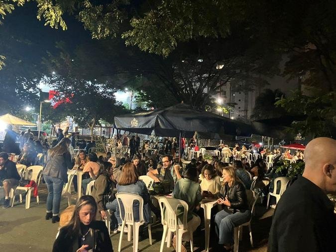 Alm da msica, o evento contar com rea gastronmica variada, chopes da Krug, vinhos e drinques(foto: Projeto BH Cult/Divulgao)