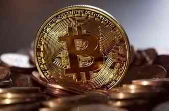 Apesar de ser uma moeda virtual, a bitcoin vale muito mais que o grama do ouro, por exemplo. Por isso é tão visada pelos hackers(foto: Pixabay)