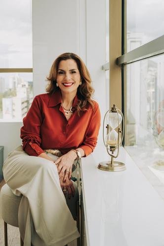 Mônica Campanha, médica geriatra e gerontóloga, lançou recentemente o livro Mônica Campanha, médica geriatra e gerontóloga, lançou recentemente o livro