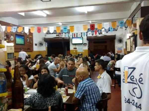 Facebook/Jussara Cota/Reprodução Facebook/Jussara Cota/Reprodução