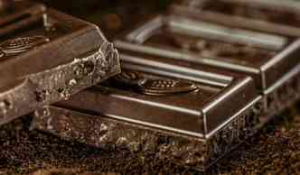 Por ser rico em polifenis e flavonoides, o chocolate  um timo aliado para os olhos, prevenindo a degenerao macular relacionada  idade e postergando a catarata(foto: Pixabay)