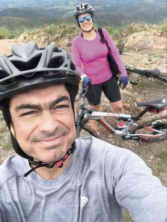 Mariana Normanha e o marido, Dennys Fonseca: planos para abrir bike shop comearam antes da pandemia e a expectativa de sucesso aumentou com o aquecimento do mercado nos ltimos meses(foto: Arquivo pessoal)