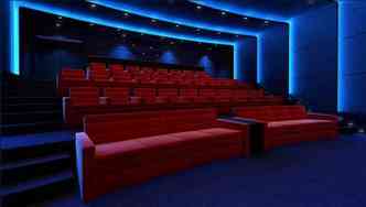 Se voc pode gastar mais, por R$ 3,5 milhes  possvel ter uma sala de cinema Imax que comporta confortavelmente at 40 pessoas(foto: Imaxprivatetheatre.com/Reproduo)