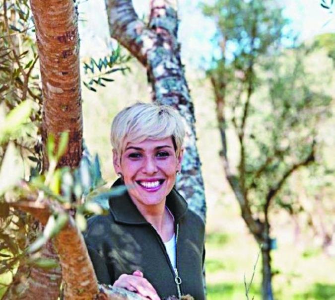 Ana Beloto  autora do livro 