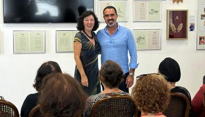 A iniciativa Arte Miúda, apoiada pela Loteria Mineira, expande sua atuação de Diamantina ao Vale do Jequitinhonha e chega até Moçambique (foto: Divulgação/Projeto Arte Miúda) A iniciativa Arte Miúda, apoiada pela Loteria Mineira, expande sua atuação de Diamantina ao Vale do Jequitinhonha e chega até Moçambique (foto: Divulgação/Projeto Arte Miúda)