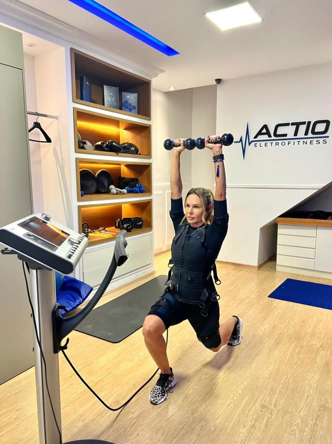 Actio Eletrofitness oferece treino de eletroestimulao muscular de corpo inteiro (EMS) que ativa mais de 300 msculos em apenas 20 minutos (foto: Actio Eletrofitness/Divulgao)