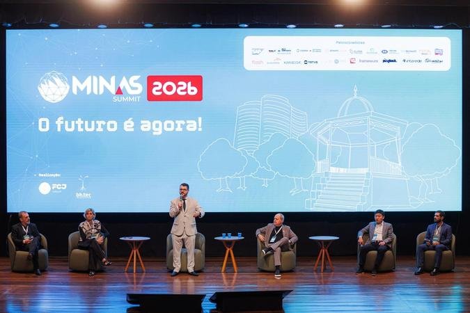 Com o tema Com o tema