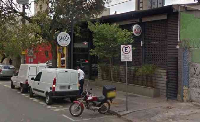 O tradicional restaurante Haus Mnchen, de Belo Horizonte, acaba de fechar as portas no bairro Santo Agostinho(foto: Google Street View/Reproduo)