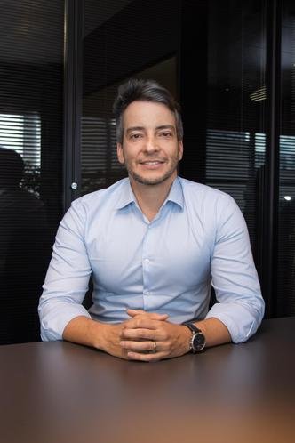Jo�o Paulo Campos, diretor comercial e de marketing da Evolua Energia: plano � saltar dos atuais 25 mil para 50 mil consumidores (foto: Evolua/Divulga��o)