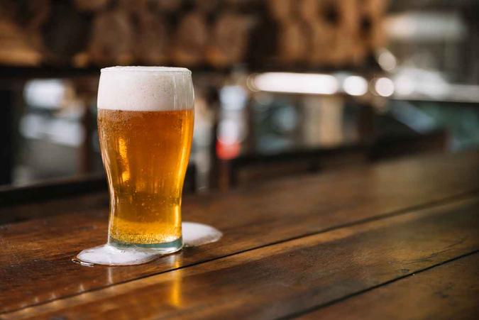 Público vai escolher as principais características da cerveja artesanal (foto: Freepik/Divulgação ) Público vai escolher as principais características da cerveja artesanal (foto: Freepik/Divulgação )