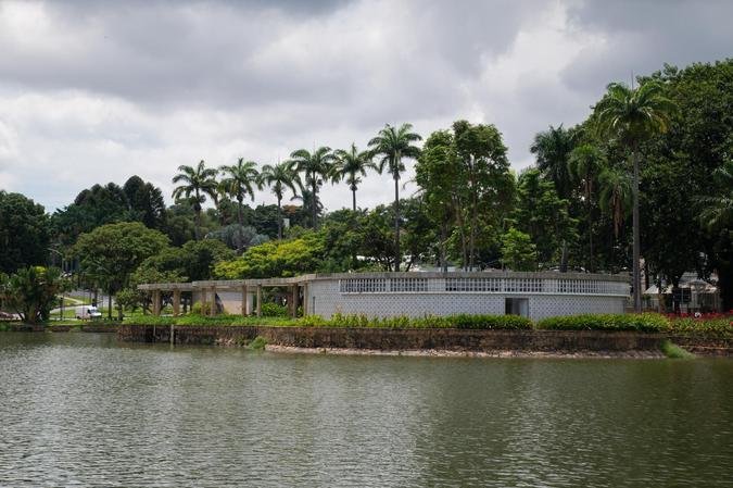 Apreciar os monumentos do Conjunto Arquitet�nico tombado pela Unesco como Patrim�nio Cultural da Humanidade, em 2016, � uma das possibilidades do passeio (foto: Paulo Marcio)