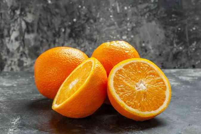 Suco de laranja não falta na mesa do brasileiro, mas por que não temos picolé ou sorvete dessa fruta? Confira a explicação da especialista(foto: Pixabay)