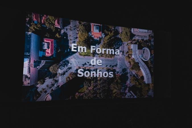 Com aproximadamente 1h15 de dura��o, o document�rio acompanha experi�ncias pessoais marcadas por desafios, escolhas, recome�os e conquistas em diferentes regi�es do pa�s(foto: Divulga��o)