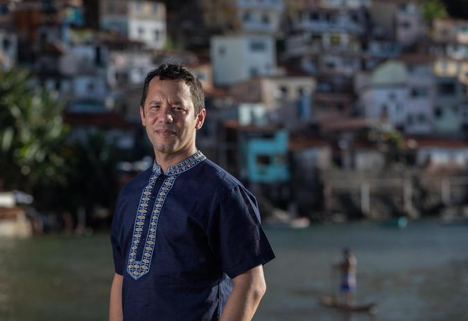 O escritor Itamar Vieira Júnior(foto: Uendel Galter/Divulgação) O escritor Itamar Vieira Júnior(foto: Uendel Galter/Divulgação)