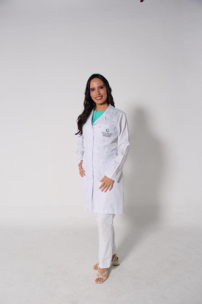 Marina Chagas Sales, médica ginecologista, especialista em hormônios, afirma que terapia de reposição hormonal (TRH) evoluiu bastante, trazendo mais segurança às mulheres com o uso de menores doses de estrogênio e o tipo de progestagênio melhor selecionado (foto: Pádua de Carvalho) Marina Chagas Sales, médica ginecologista, especialista em hormônios, afirma que terapia de reposição hormonal (TRH) evoluiu bastante, trazendo mais segurança às mulheres com o uso de menores doses de estrogênio e o tipo de progestagênio melhor selecionado (foto: Pádua de Carvalho)