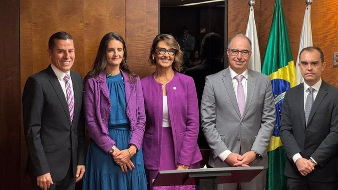 A proposta � capacitar profissionais para reconhecer sinais f�sicos e orientar v�timas de forma adequada sobre seus direitos e possibilidades de prote��o (foto: Guilherme Meira/Divulga��o)