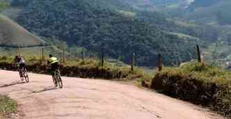 O circuito turstico Serras de Ibitipoca acaba de investir no cicloturismo(foto: Mrcio Lucinda/Agncia Minas/Divulgao)