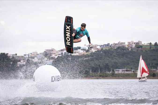 (foto: Campeonato Mundial de Wakeboard/Divulgao)