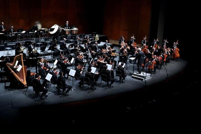 Concerto revisita a trajetória da Orquestra Sinfônica de Minas Gerais(foto: Paulo Lacerda/Divulgação) Concerto revisita a trajetória da Orquestra Sinfônica de Minas Gerais(foto: Paulo Lacerda/Divulgação)