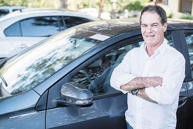 Manoel Aparecido dos Santos trabalha com o empresário desde 1974: Manoel Aparecido dos Santos trabalha com o empresário desde 1974: