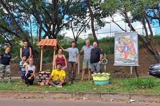 Projeto revitaliza canteiros e leva arte � periferia de BH