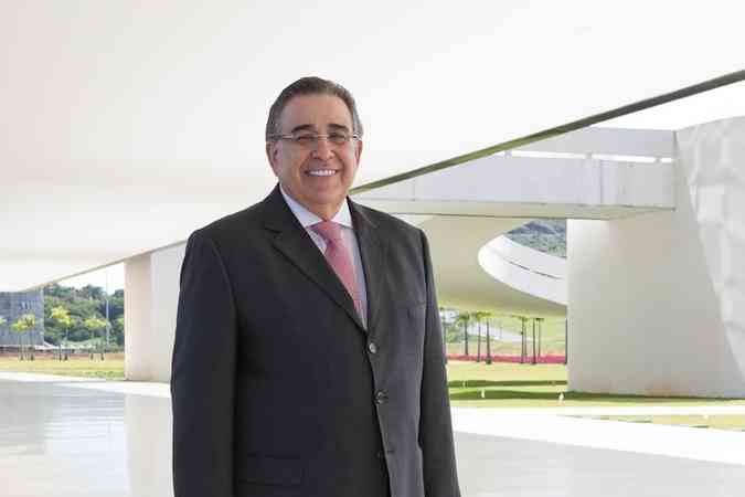 O ex-governador Alberto Pinto Coelho: ele esteve  frente de projetos importantes para o estado(foto: Samuel G/Encontro/Arquivo)
