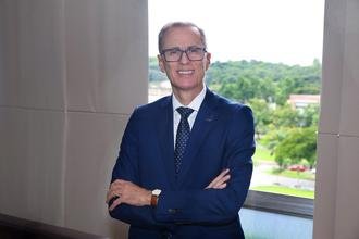 Novo reitor da UFMG projeta gest�o focada em inclus�o, inova��o e cuidado