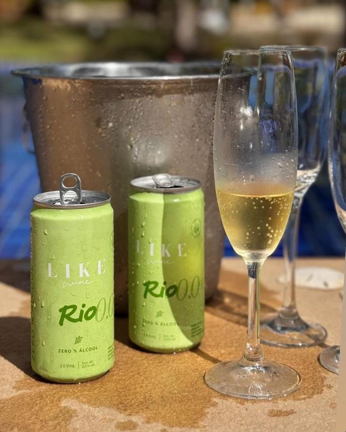 De olho nos novos consumidores, a marca mineira Like Wine lan�ou o espumante sem �lcool: latinha do Rio comprova a tend�ncia cada vez mais crescente desse mercado (foto: Soul Marketing/Divulga��o)
