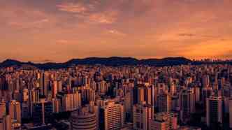 Entre as 27 capitais brasileiras, Belo Horizonte aparece apenas em 7 lugar no quesito desenvolvimento, segundo ranking da Federao das Indstrias do Estado do Rio de Janeiro(foto: Joo Paulo Vale/PBH/Reproduo)