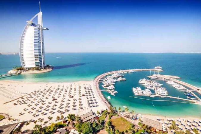 Dubai: Parte dos Emirados Árabes Unidos, combina um movimentado centro de negócios, lojas de luxo em profusão e muitas atrações para os visitantes. Não ficou fechada em nenhum momento durante a pandemia, o que tornou o destino turístico ainda mais movimentado.(foto: PxHere) Dubai: Parte dos Emirados Árabes Unidos, combina um movimentado centro de negócios, lojas de luxo em profusão e muitas atrações para os visitantes. Não ficou fechada em nenhum momento durante a pandemia, o que tornou o destino turístico ainda mais movimentado.(foto: PxHere)