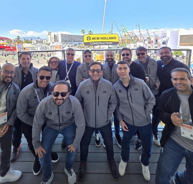 Bamaq M�quinas levou executivos e clientes estrat�gicos para acompanhar as novidades apresentadas no evento(foto: Divulga��o)