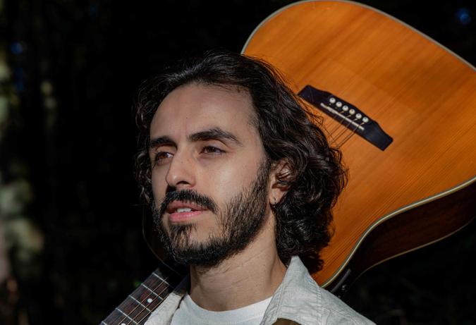Gui Villeto faz sua estreia musical neste domingo (13)(foto: Poly Acerby/Divulgação) Gui Villeto faz sua estreia musical neste domingo (13)(foto: Poly Acerby/Divulgação)